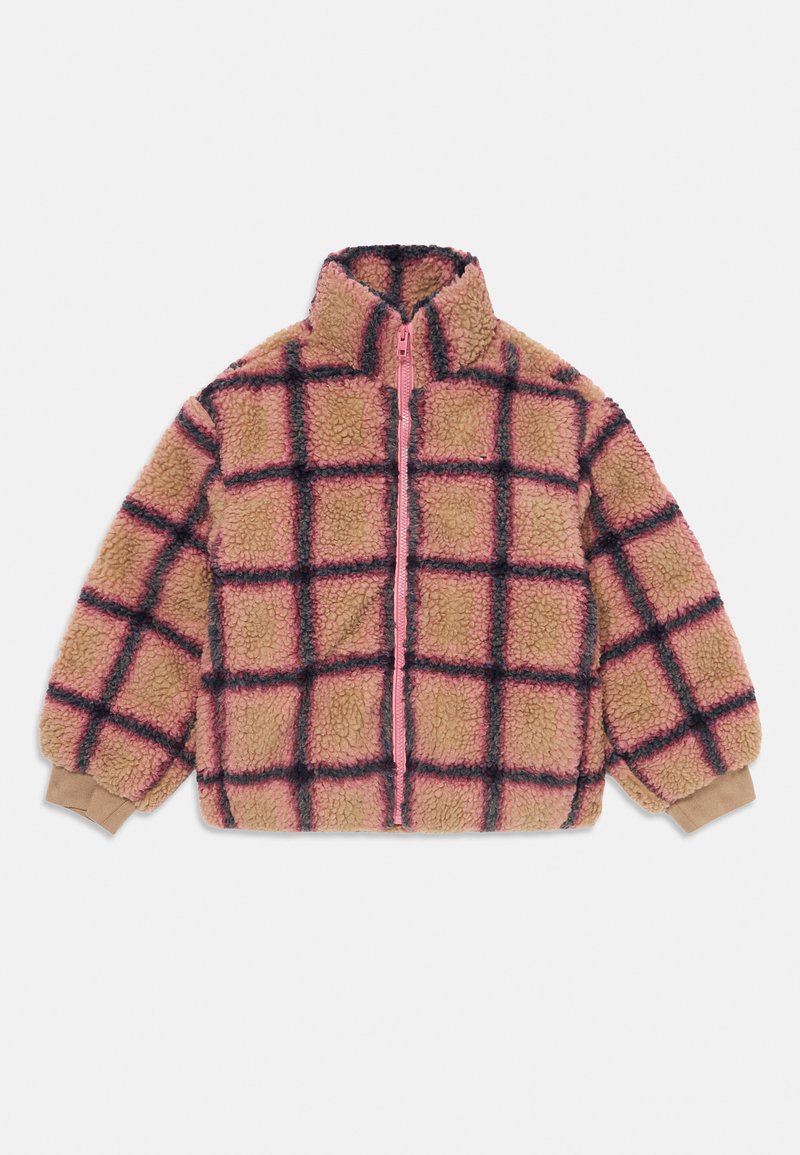 Bežinė ir rožinė fliso striukė su juoda languota raštu, su pilnu priekinio užtrauktuko uždarymu, aukštu kaklu ir raukšlėtomis rankovių apyrankėmis.