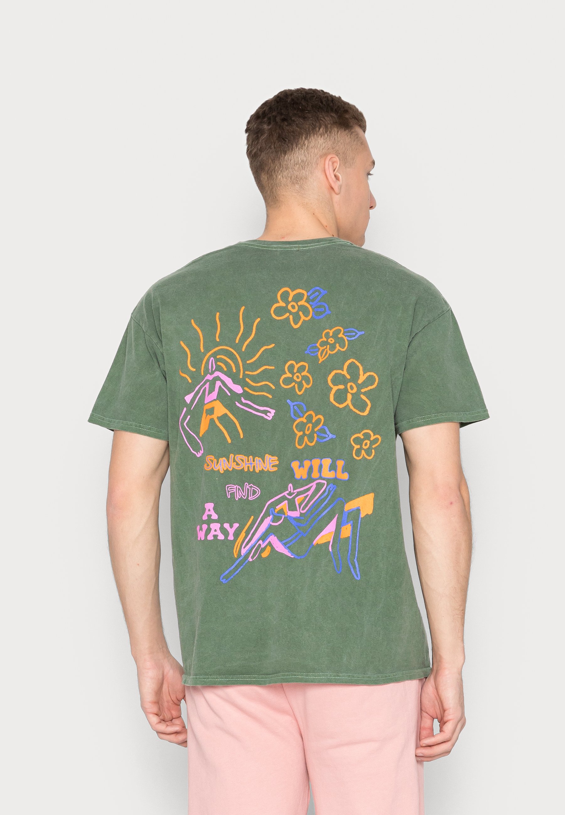 BDG Urban Outfitters BDG Good Feelings Tee Unisex Print Tshirt, Size: XS, Green