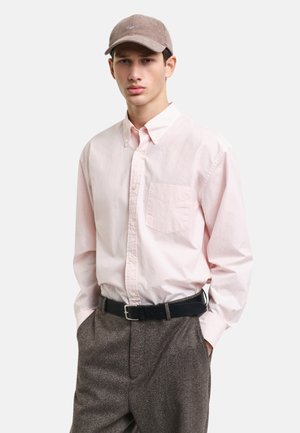 GANT RELAXED FIT HERITAGE  - Camisa - faded pink