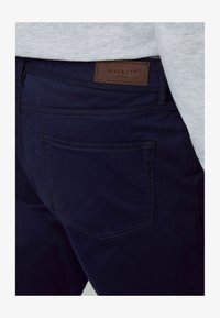 Wybrany, navy blazer
