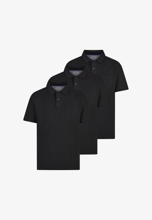 Trzy czarne polo z krótkim rękawem, kołnierzykami i kieszeniami na piersiach, ułożone naprzemiennie na białym tle.