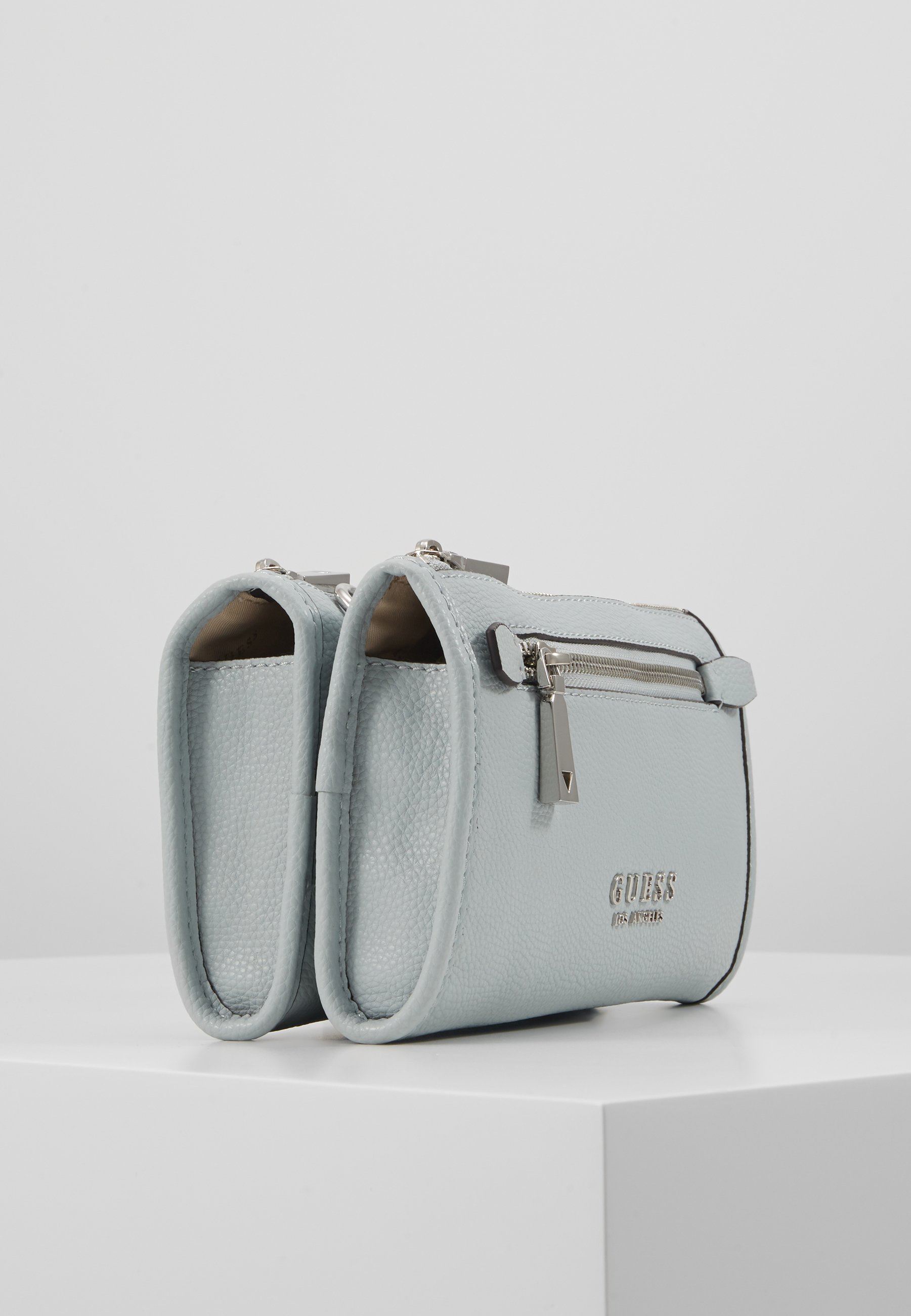 Guess LIAS DOUBLE ZIP CROSSBODY Skulderveske blue Guess LIAS DOUBLE ZIP CROSSBODY Skulderveske blue