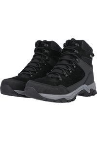 Scarpe da trekking nere con una combinazione di materiali lisci e testurizzati, dotate di occhielli metallici, puntali rinforzati e suole resistenti.