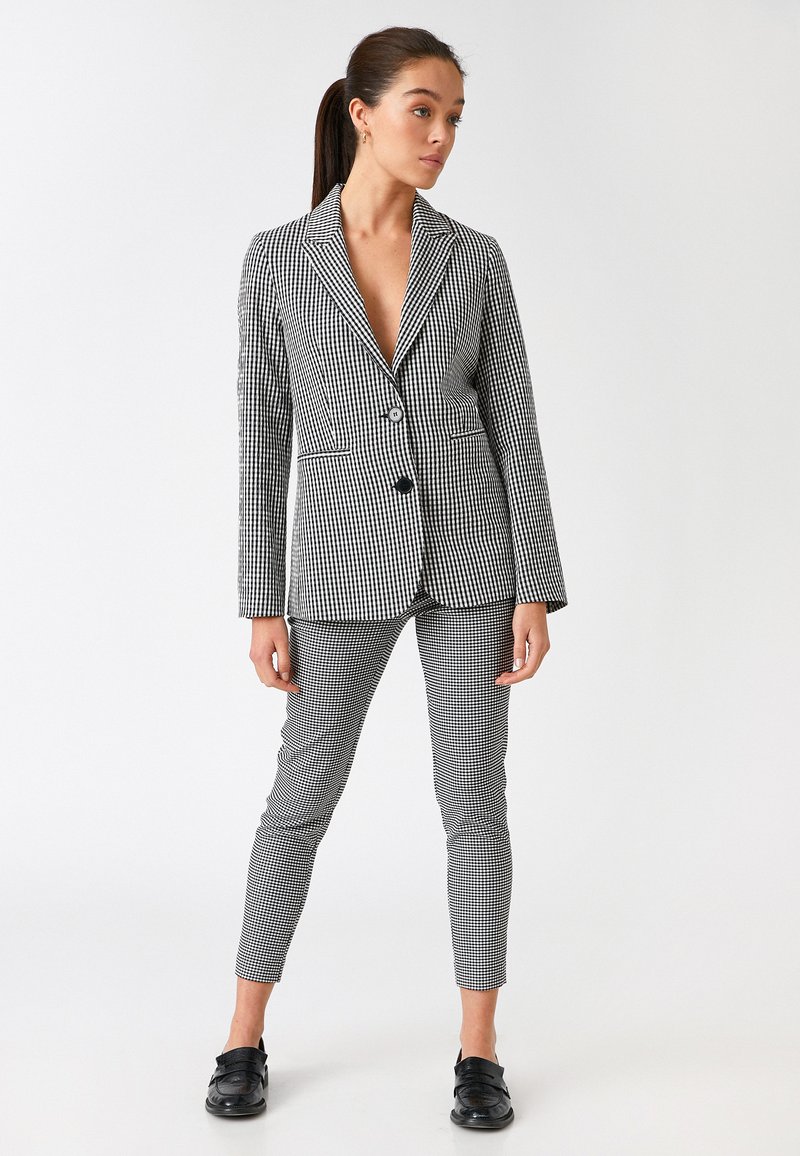 Koton Broek zwart Koton Broek zwart