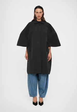 SQUARE COAT - Halflange jas - black