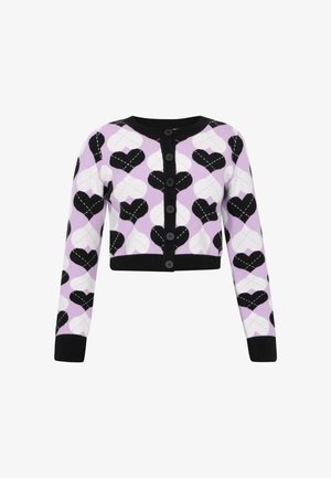 Levágott kardigán levendula színben, fekete-fehér szívmintával, gombos előlappal, fekete bordás mandzsettákkal és szegéllyel, puha kötött anyagból.