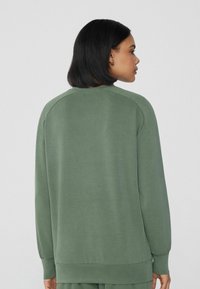 Tezenis Sweatshirt - grün military green