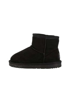 Stivale alla caviglia in suede nero con una morbida fodera interna, punta rotonda e altezza ridotta. Presenta una cucitura e suola in gomma.