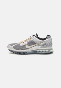 Nike Sportswear Sneakers - silver-coloured