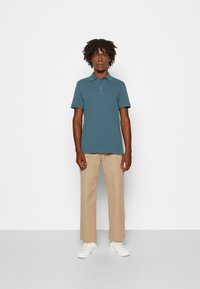 Tommy Hilfiger Polo - mercury marine