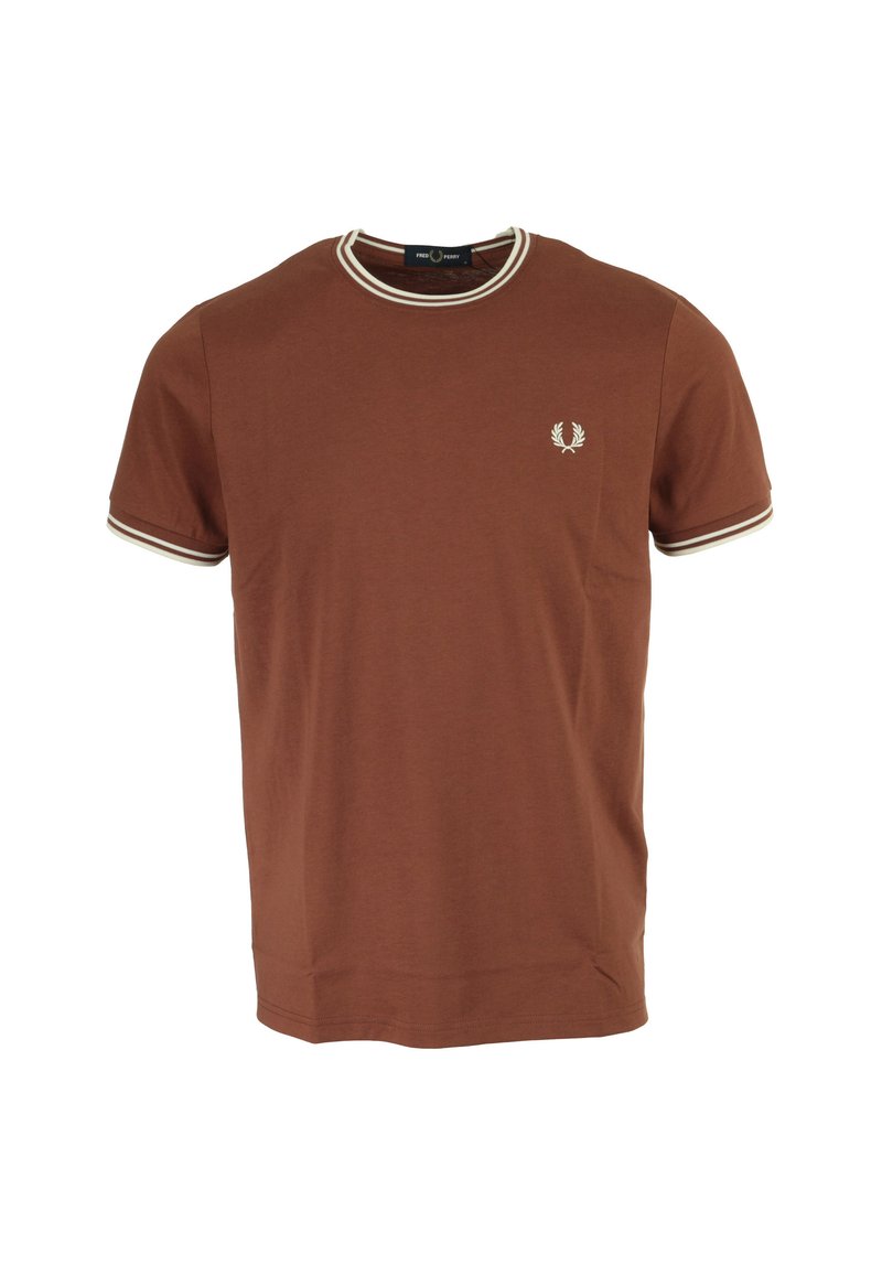 T-shirt in cotone marrone con scollatura rotonda, rifinitura bianca, maniche corte e un piccolo logo ricamato sul lato sinistro del petto.