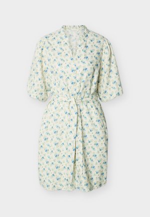 Kremfarvet kjole med korte ærmer og blå blomsterprint, knapper foran, V-hals, rynkede skuldre og bindebånd i taljen.