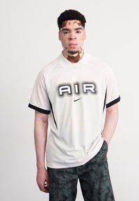 Nike Sportswear AIR - Polo majica - white/black