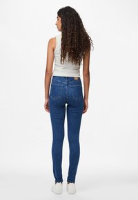 Pieces PCDEA HW - Jeggings - medium blue denim