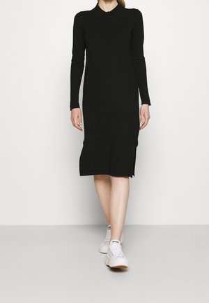 Robe pull - black