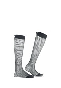 Knielange schwarze Fischnetzsocken mit einem festen schwarzen oberen Rand und Zehenbereich, die ein offenes Netzdesign entlang des Beins aufweisen.