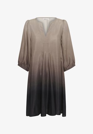 Šaty s dlhým rukávom v prechode od svetlej taupe po tmavošedú, s V-výstrihom, mäkkou tkaninou a voľnými, púmpovými rukávmi.