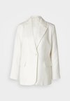 VERA FITTED - Blejzer - white