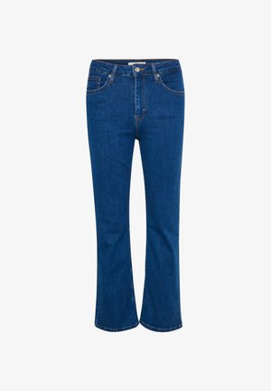 Mėlynos džinsinės kelnės su plačiu apatine dalimi ir vidutinio aukščio juosmeniu, su priekiniais kišenėmis ir matomomis siūlėmis, suteikiančiomis klasiką neformaliai išvaizdai.