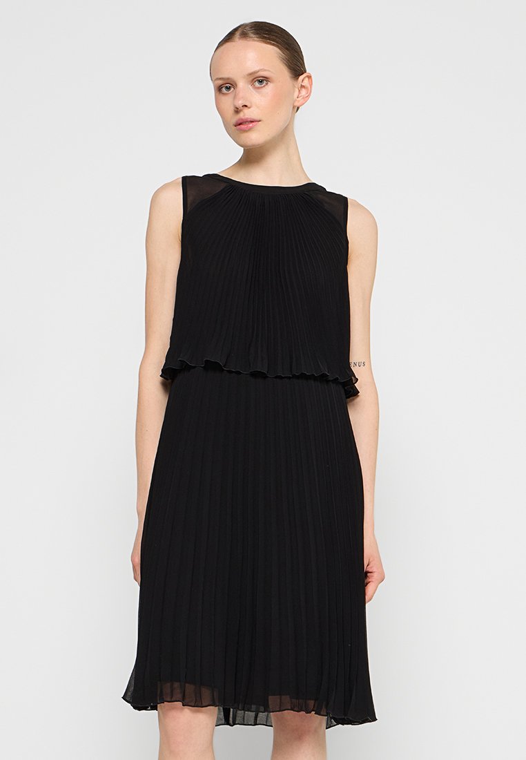 Apart Jurk zwart Apart Jurk zwart