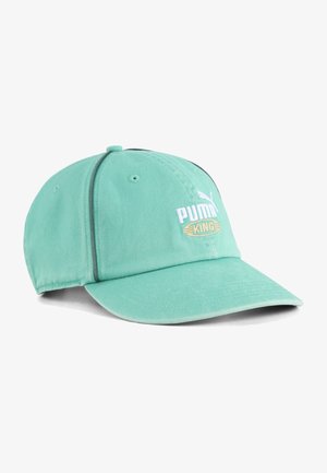 Casquette de baseball Puma King vert menthe avec visière incurvée et biais foncé contrastant le long des panneaux, logo brodé à l'avant.