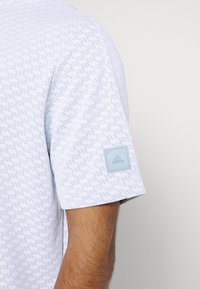 adidas Golf MENS ADICROSS MONOGRAM MOCK NECK  - T-shirt básica - magic grey