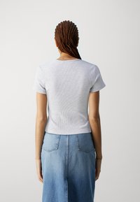 Vero Moda VMCHLOE  - Basic T-shirt - light grey melange
