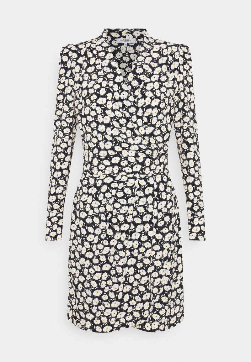 Robe noire à manches longues avec motif floral de marguerites blanches et jaunes, style portefeuille et col cranté.