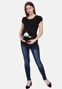 M.M.C. NEUGIERIGES BABY - Print T-shirt - schwarz