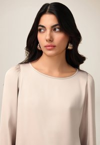 Oltre BIMATERICA - Blus - beige
