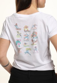 Marvel - T-shirt z nadrukiem
