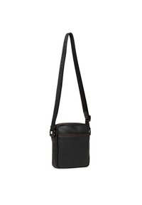 Borsa a tracolla nera in pelle con tracolla regolabile, caratterizzata da cuciture rosse e chiusura con zip; forma rettangolare con texture liscia.