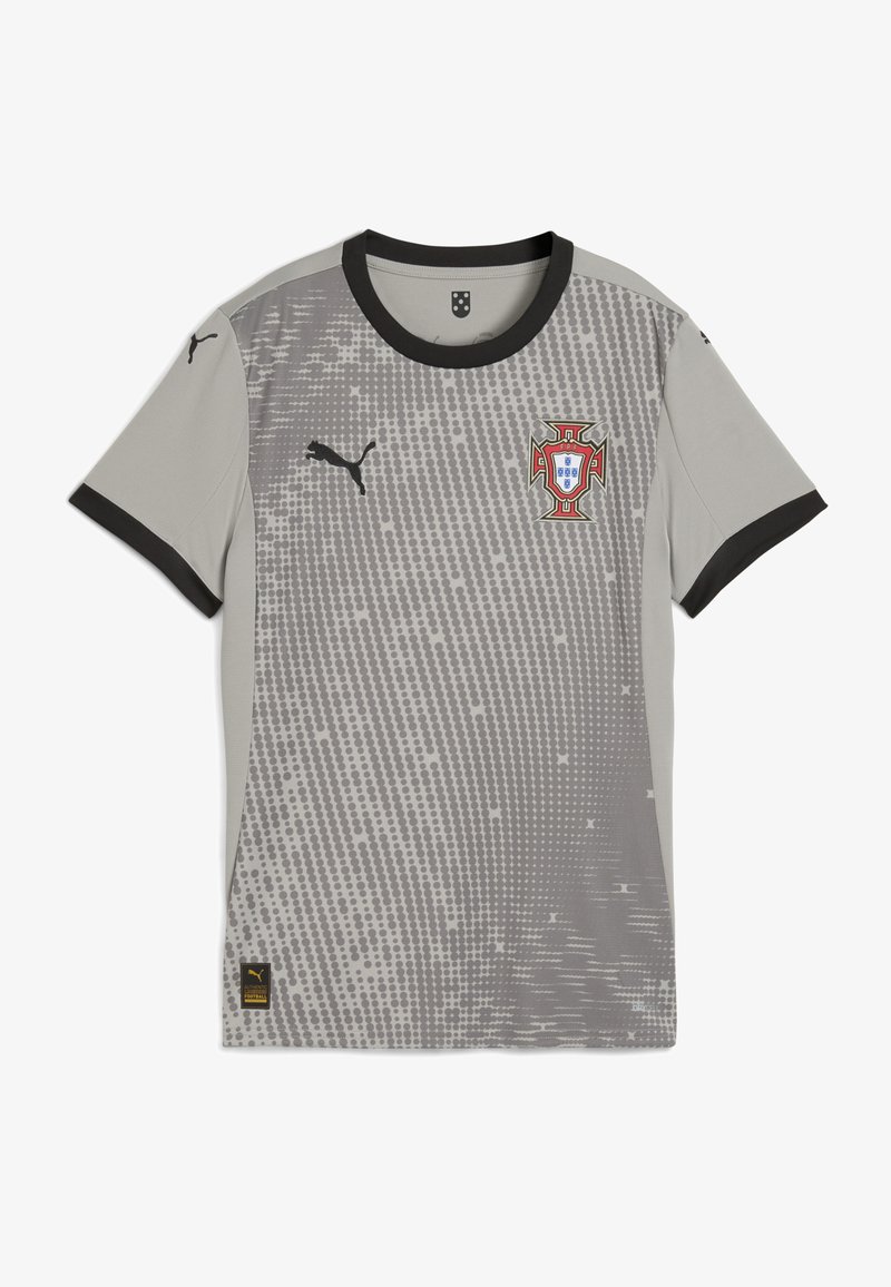 Harmaa lyhythihainen paita, jossa on pistekuvio, musta kaulus ja kontrastiväriset mustat hihapainatukset. Näyttää Portugalin maajoukkueen tunnetta.