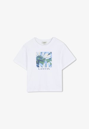 Hvid kortærmet t-shirt med et blåt og grønt blomsterprint og teksten "LANVIN" trykt under motivet på forsiden.