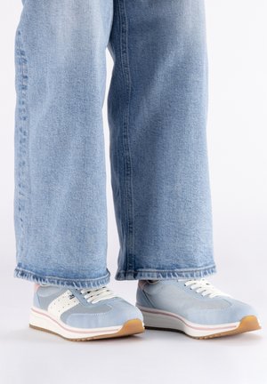 SNEAKER LOW - Sneaker low - blue