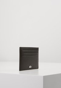 Lacoste CREDIT CARD HOLDER - Portafoglio - dark brown