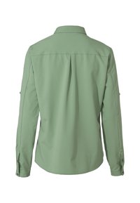 Camicia a maniche lunghe verde chiaro con colletto standard, dettaglio di piega posteriore, polsini con bottoni e tessuto liscio e strutturato.