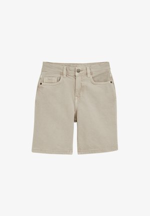Pantalones cortos de algodón beige con corte recto, que cuentan con bolsillos frontales, un único bolsillo trasero y cierre con botón en la cintura.