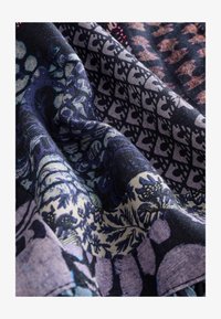 Vybráno, indigo blue tile geometric print