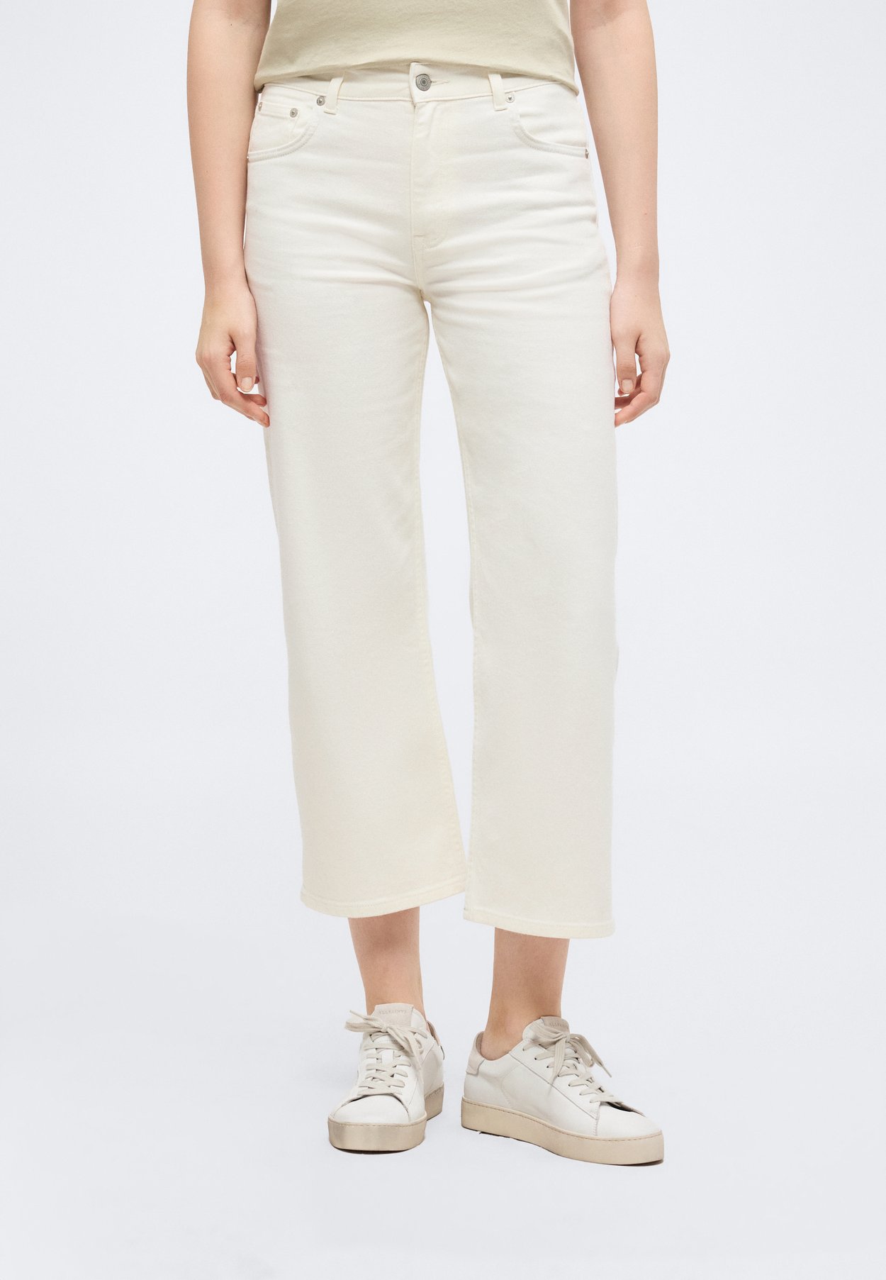 CROPPED RELAXED