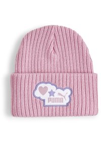 Roza pletena kapa s rebrastom teksturom, koja ima bijeli pečat s srcem, zvijezdom i Puma logotipom u ljubičastoj boji. Presavijen rub na dnu.