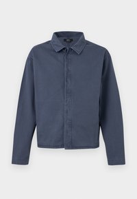 Ανδρικό πουκάμισο μακρυμάνικο, σε σκούρο μπλε χρώμα με γιακά, κρυφά κουμπιά μπροστά και ίσια ραφή, από τη Vans.