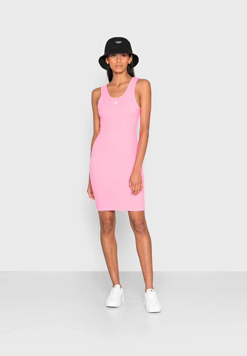 Calvin Klein Jeans SLUB STRAPPY DRESS - Jerseykleid - neon pink/neonpink