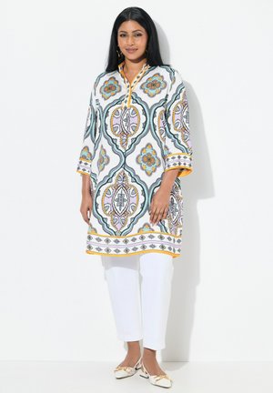 Ulla Popken ORNAMENTAL OGEE PRINT 3/4 SLEEVE - Tunique - snow white