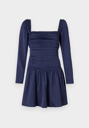Granatowa sukienka z długimi bufkami, marszczonym topem i zebranym dołem. Gładka tkanina z wyraźnym kwadratowym dekoltem.