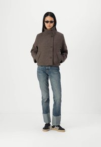 Object OBJRIKI SHORT COAT  - Jas - morel