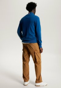 Tommy Hilfiger PIMA ZIP MOCK - Strickpullover - deep indigo