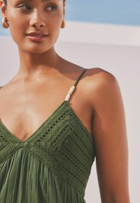 Next REGULAR FIT - Denné šaty - khaki green