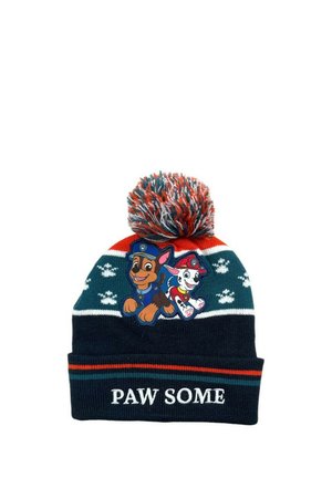 Berretto in maglia con pon-pon in cima, caratterizzato da strisce blu, teal e rosse, e personaggi ricamati con il testo "PAW SOME." Morbido al tatto.