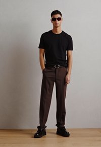 Esprit 2 PACK - Pamata T-krekls - black